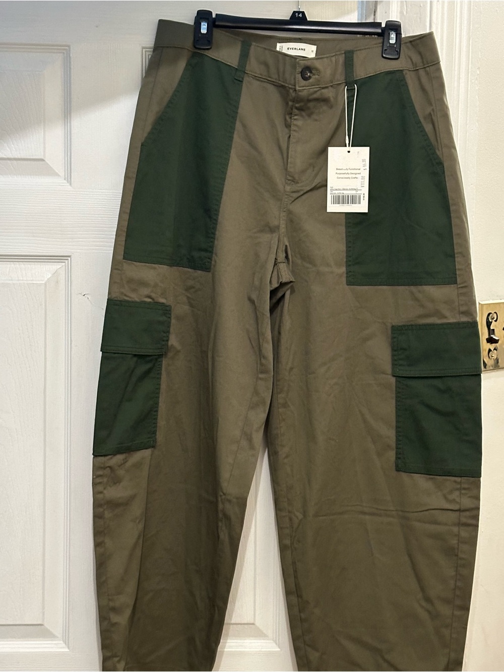 Everlane Two-Tone Olive Cargo Pants with Dark Green Patches - Picture 2 of 4